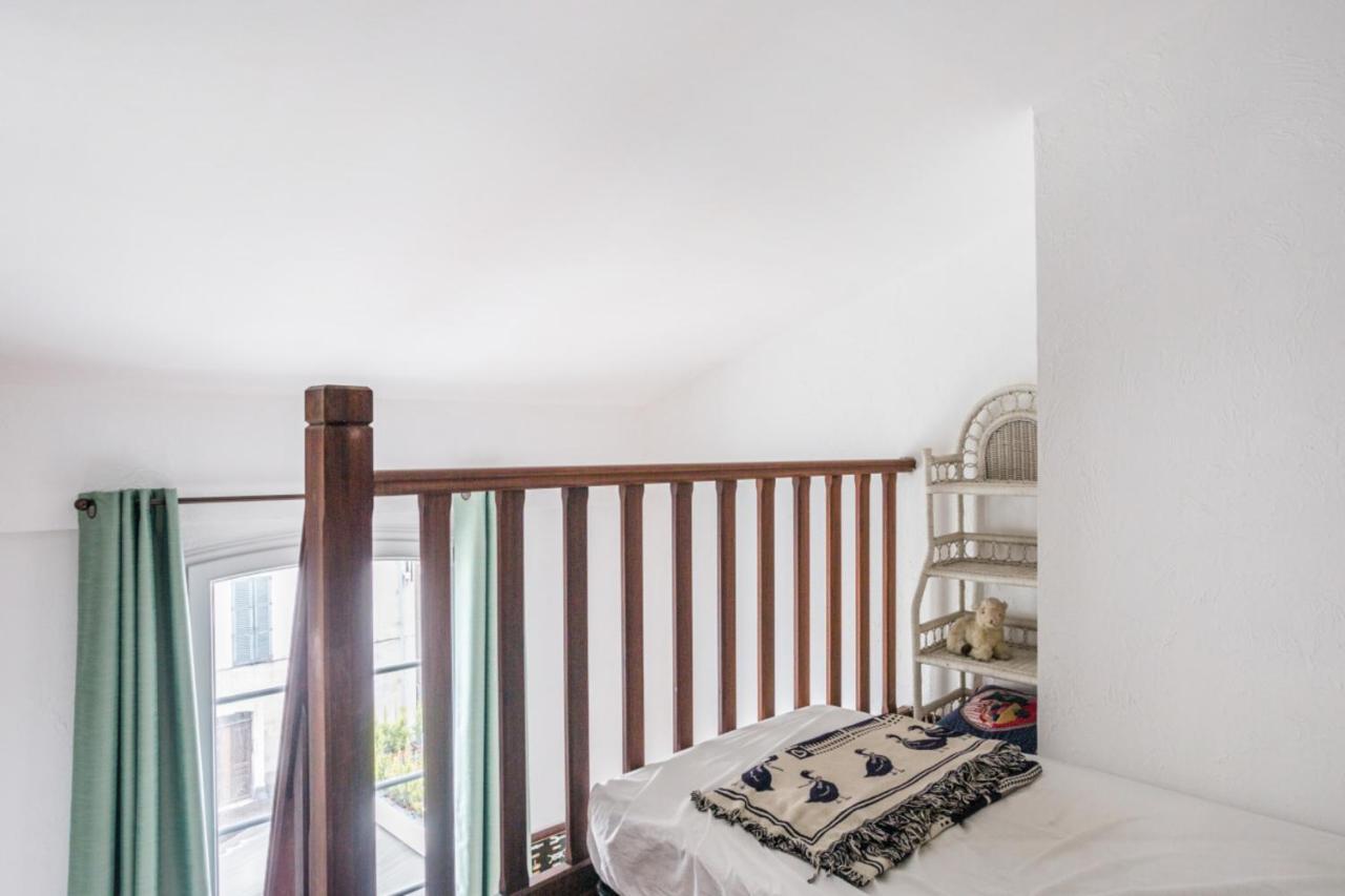La Terrasse Des Remparts - Welkeys Apartment Antibes Exterior photo